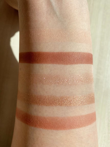 ルージュスターヴァイブラント/KANEBO/口紅を使ったクチコミ(3枚目)