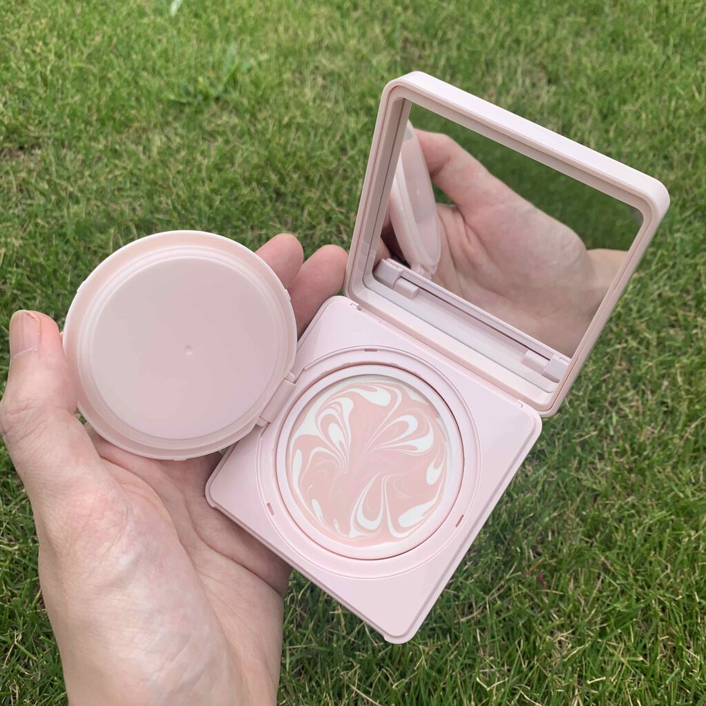 ランタンポレル ブロッサム クリーム コンパクト/GIVENCHY/化粧下地を使ったクチコミ（3枚目）