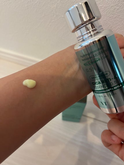 シカレチA エッセンス0.3/VT/美容液を使ったクチコミ(3枚目)