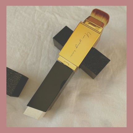 coco on LIPS 「【ELROELブランカバークリームスティックV】SPF50+P..」(3枚目)