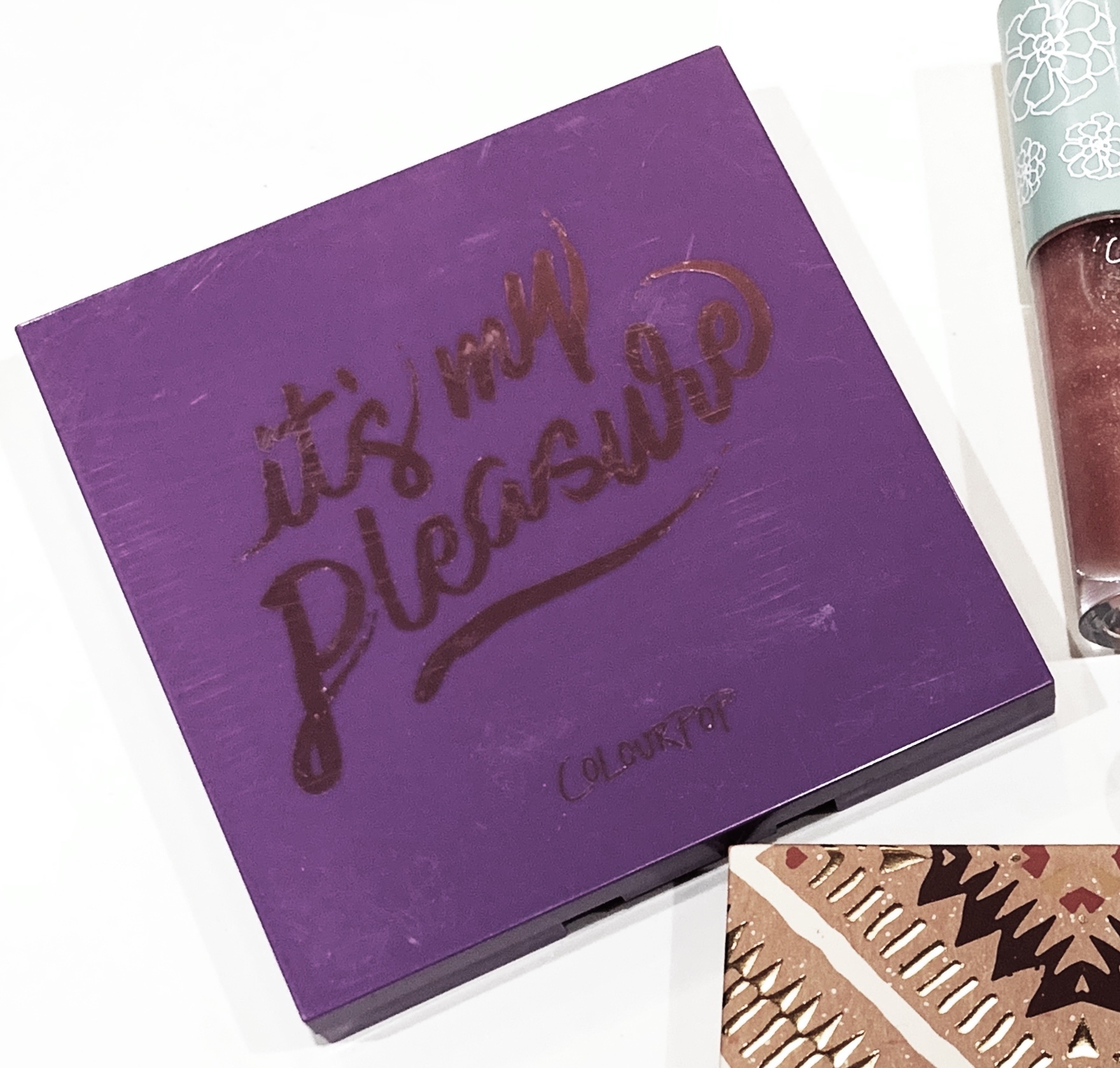 it&#39;s my pleasure/ColourPop/アイシャドウパレットを使ったクチコミ（2枚目）