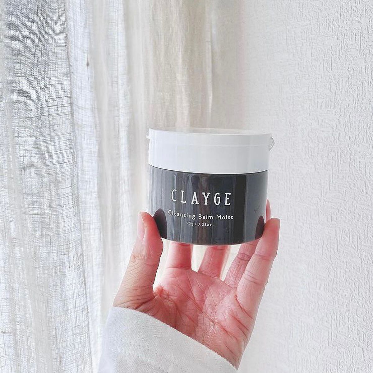 【クレージュ】Cleansing Balm 

“クレイ”で毛穴の汚れやくすみまで吸着オフして
“シアバター”をはじめとする濃密うるおい成分で
しっとりなめらかな洗い上がりに
.
3種のヒト型セラミドやビタミンC誘導体も配合して、
洗い落