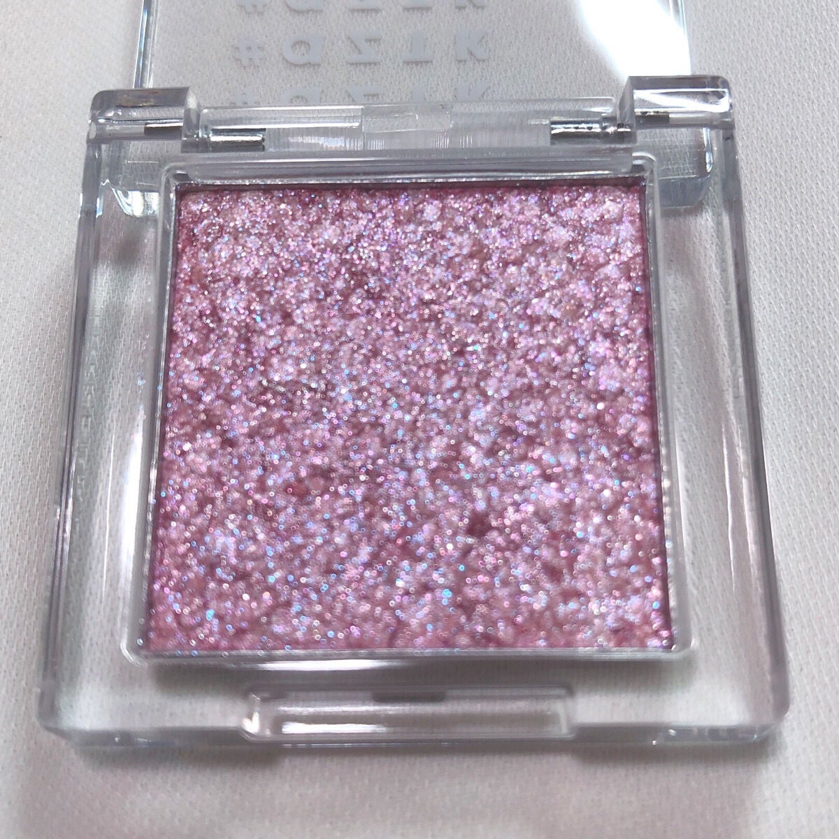 シングルアイシャドウ/aZTK/単色アイシャドウを使ったクチコミ(5枚目)