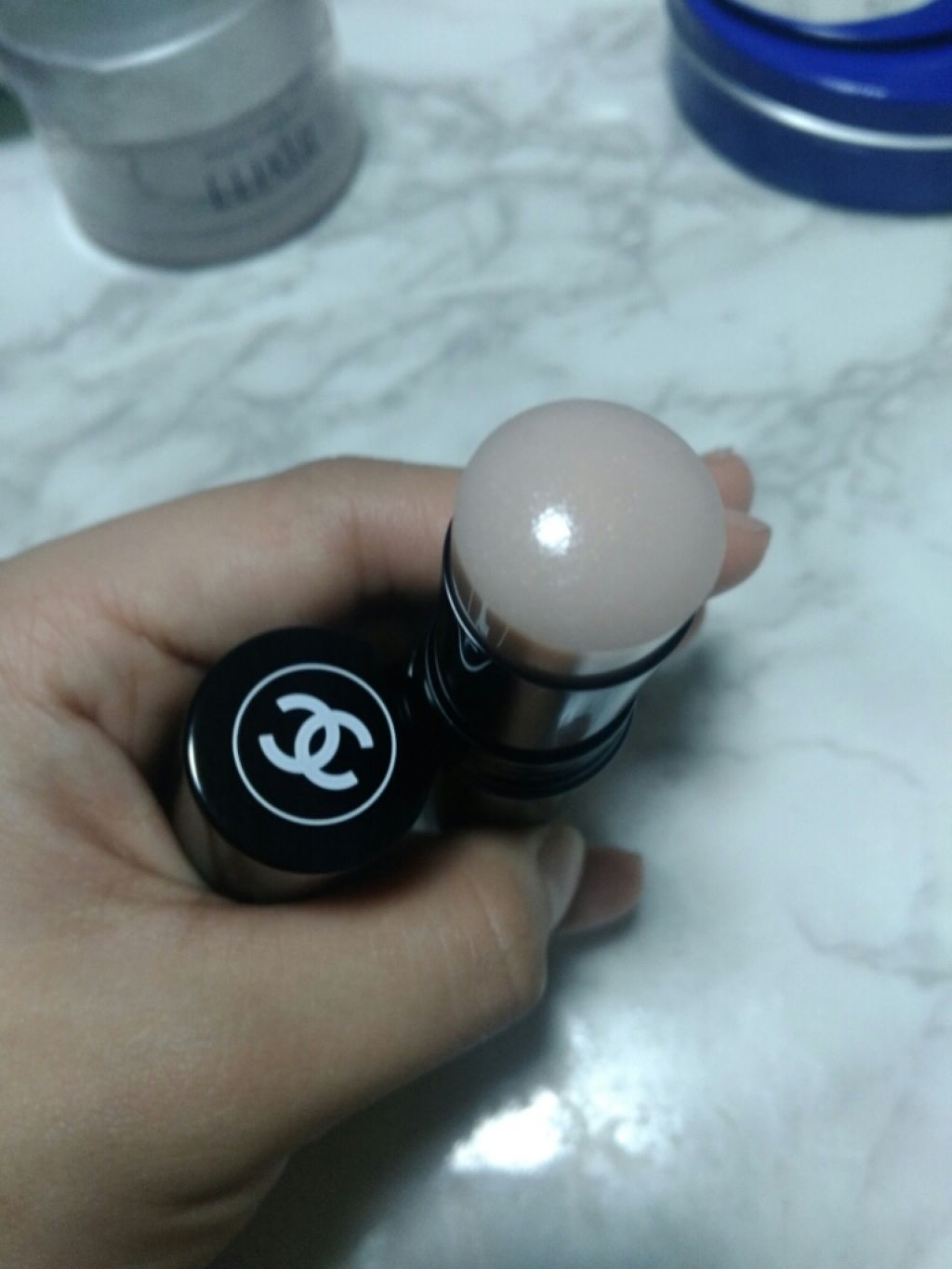 ボーム エサンシエル/CHANEL/スティックハイライトを使ったクチコミ（1枚目）