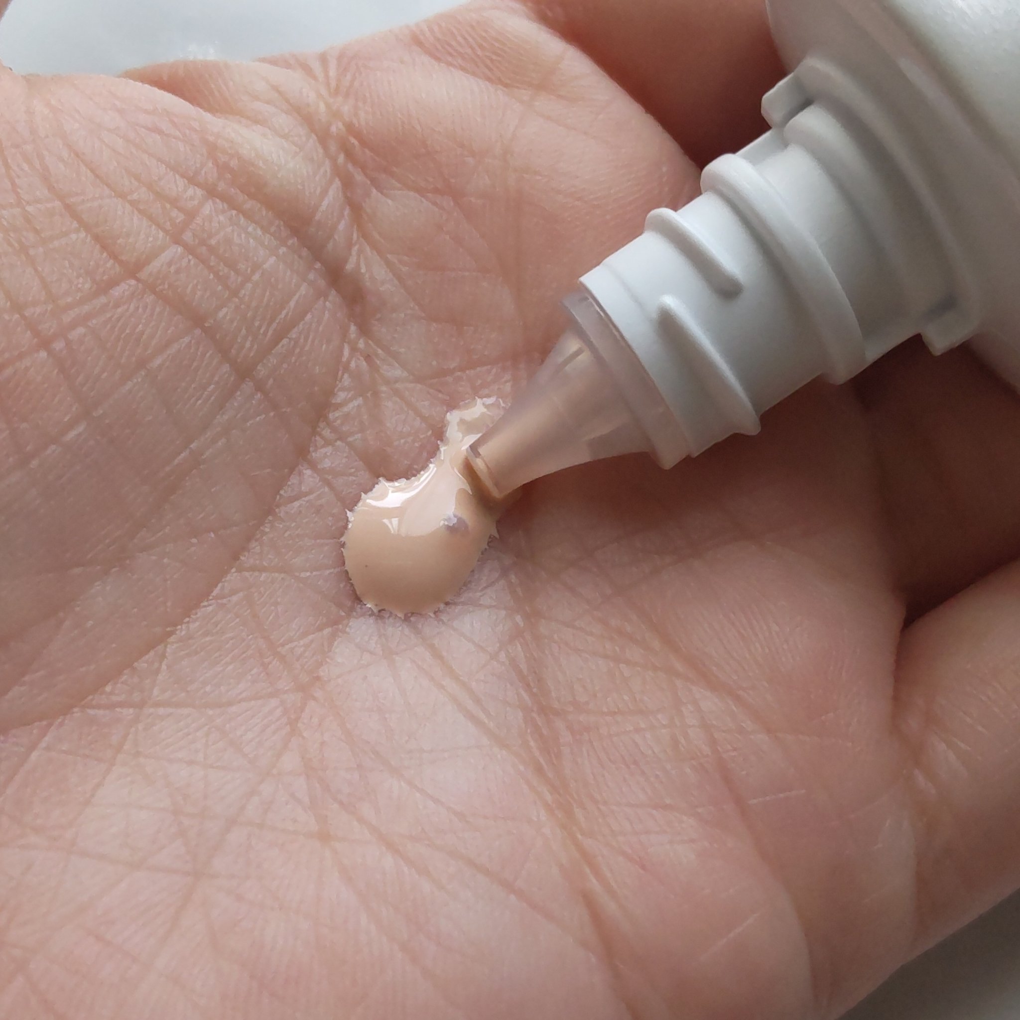 スキンプロテクトベース＜皮脂くずれ防止＞SPF50 ベージュ/プリマヴィスタ/化粧下地を使ったクチコミ（2枚目）