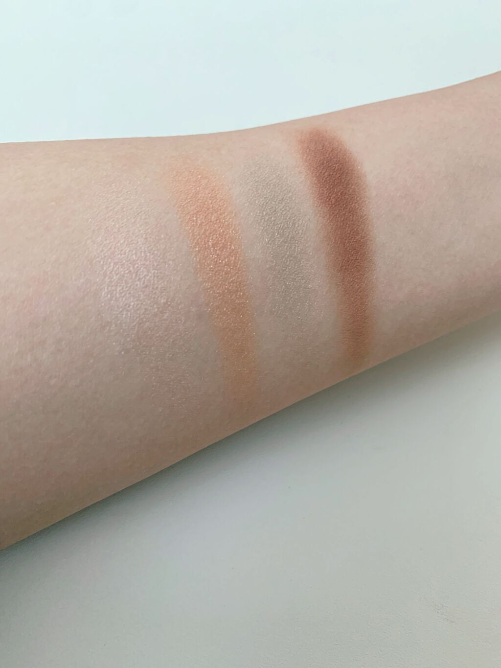 リアルクローズシャドウ/excel/アイシャドウパレットを使ったクチコミ(4枚目)