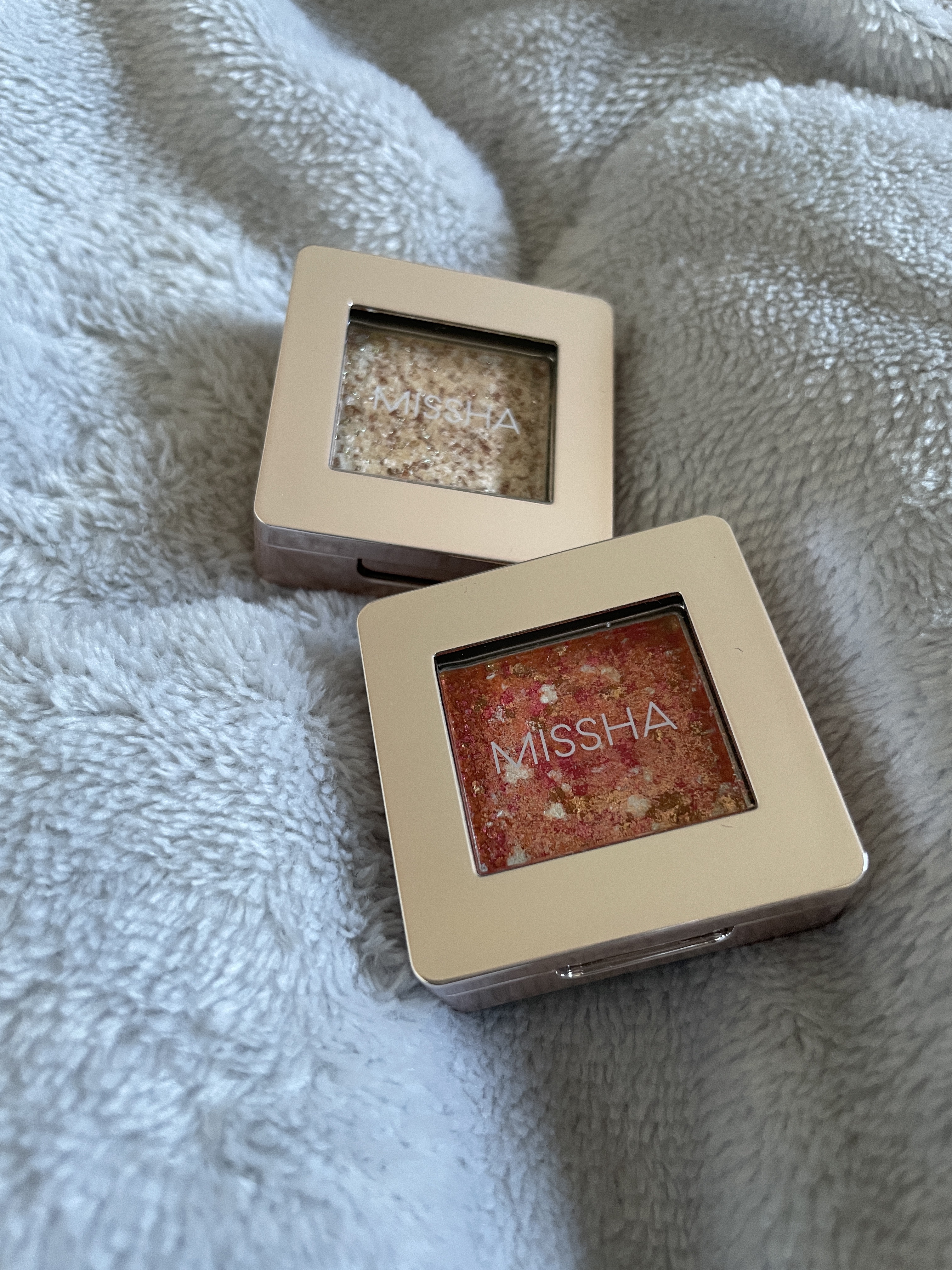 グリッタープリズム シャドウ/MISSHA/グリッターを使ったクチコミ（1枚目）