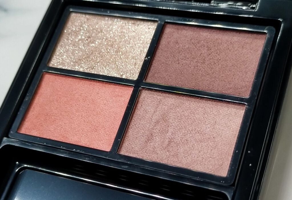 ミネラルクラッシィシャドー/エトヴォス/アイシャドウパレットを使ったクチコミ(1枚目)