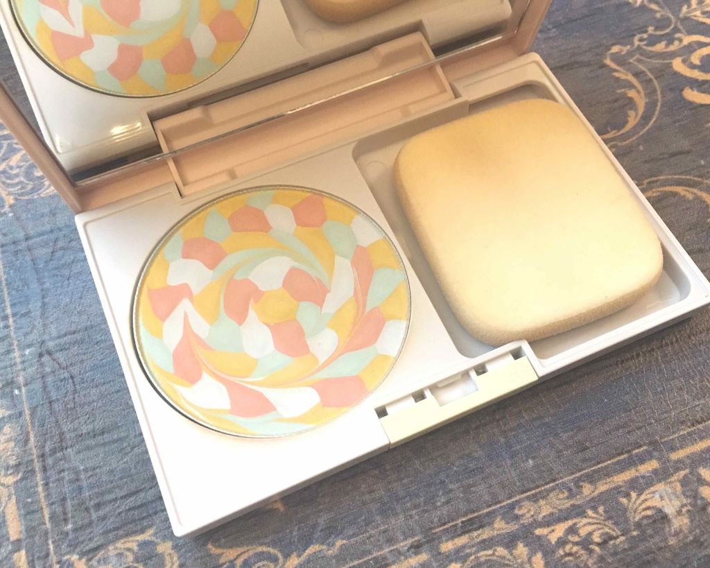 カラーブレンドファンデーション(旧)/ディエム クルール/パウダーファンデーションを使ったクチコミ（1枚目）