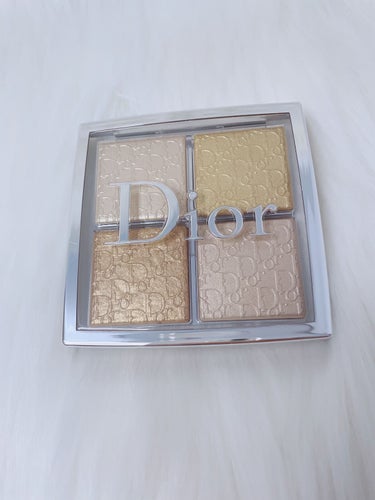 ディオール バックステージ フェイス グロウ パレット 003 ピュア ゴールド/Dior/プレストパウダーを使ったクチコミ（3枚目）