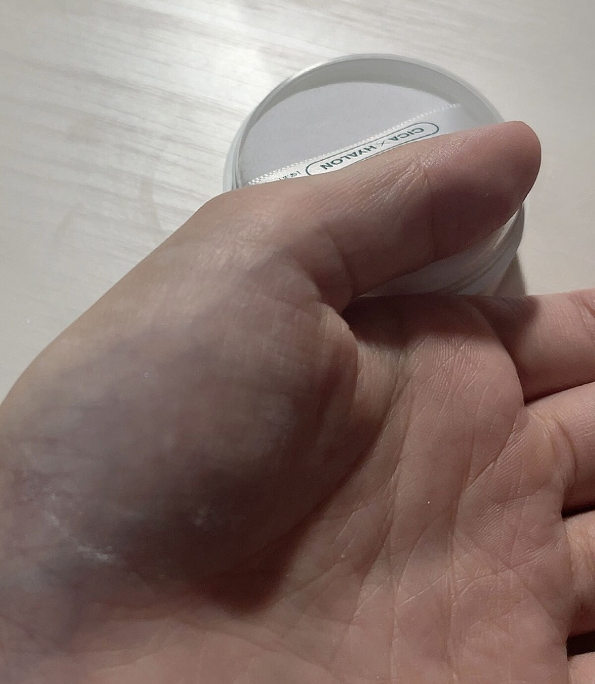 CICA ノーセバム マイルドパウダー/VT/ルースパウダーを使ったクチコミ（3枚目）