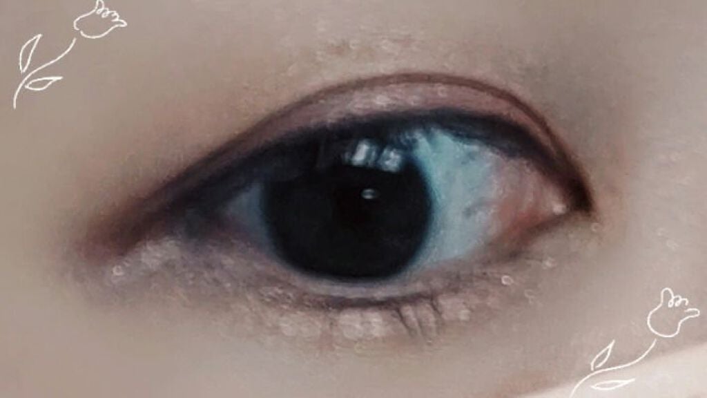 スモール アイシャドウ/M・A・C/単色アイシャドウを使ったクチコミ(4枚目)