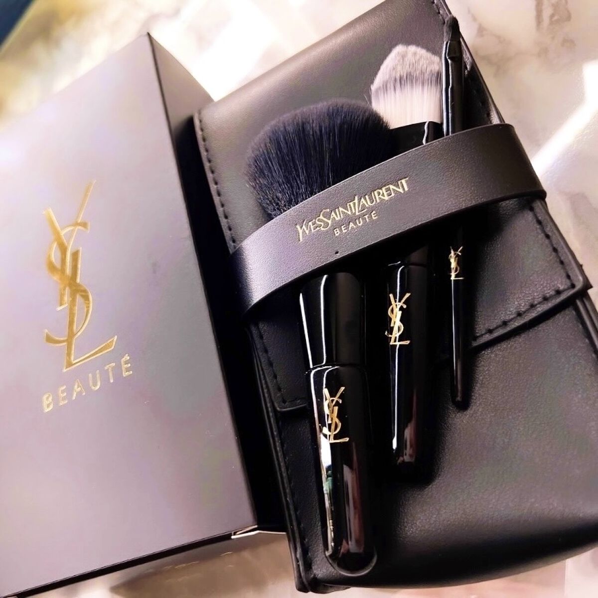BRUSH (非売品)/YVES SAINT LAURENT BEAUTE/メイクブラシを使ったクチコミ（1枚目）