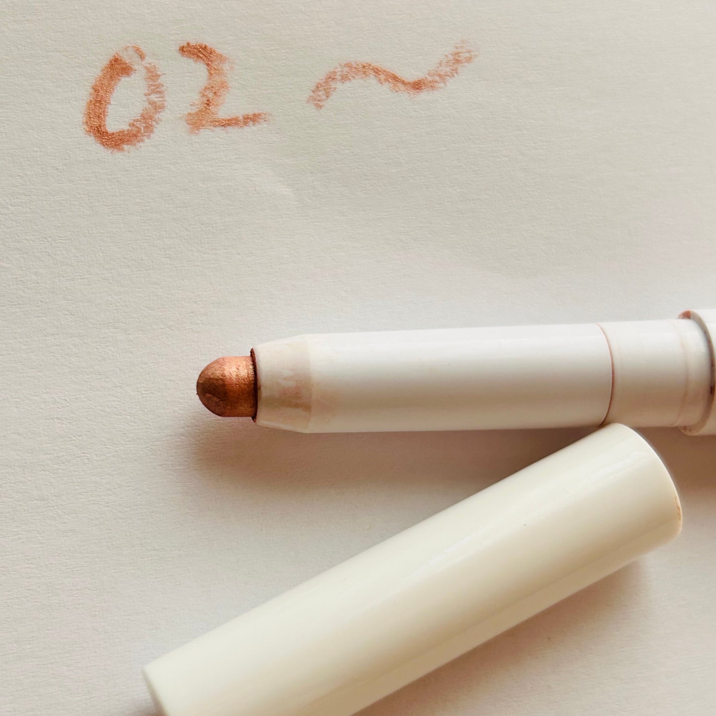 アイムスティックシャドウシマー/i’m meme/スティックアイシャドウを使ったクチコミ(2枚目)