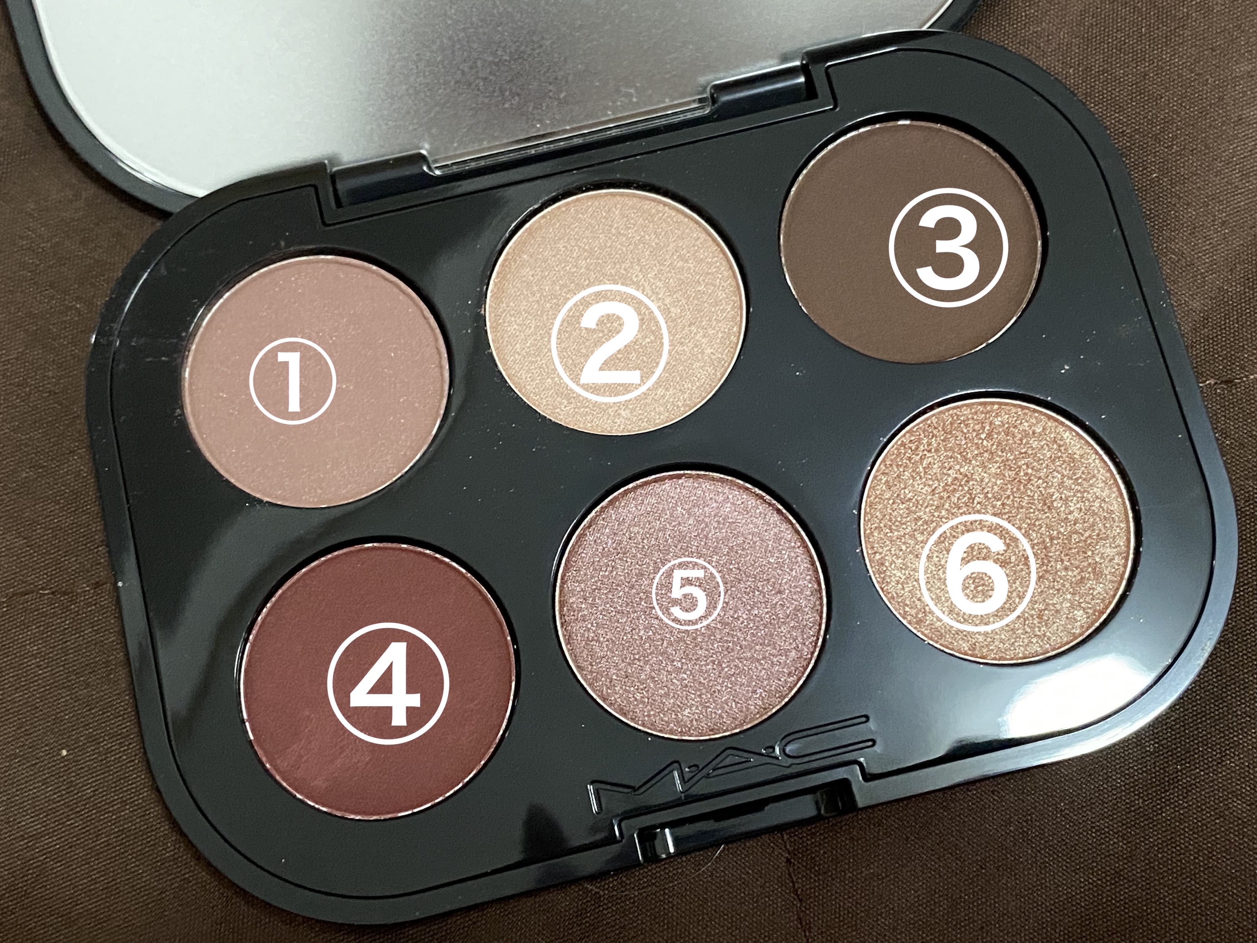 コネクト イン カラー アイシャドウ パレット × 6/M・A・C/アイシャドウパレットを使ったクチコミ（2枚目）