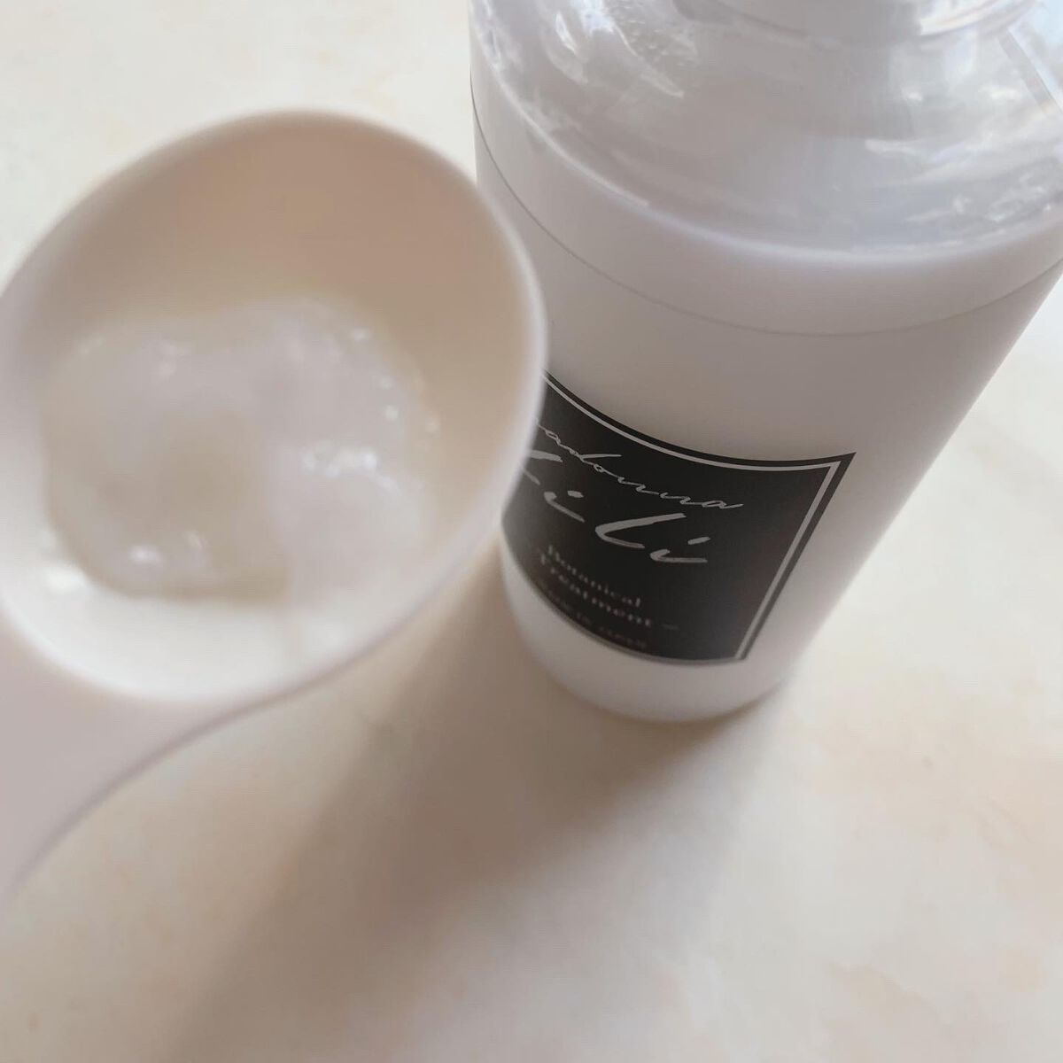 マドンナ リリ ヘアオイル/MADONNA LILI/ヘアオイルを使ったクチコミ(8枚目)