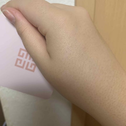 ランタンポレル ブロッサム クリーム コンパクト/GIVENCHY/化粧下地を使ったクチコミ(5枚目)