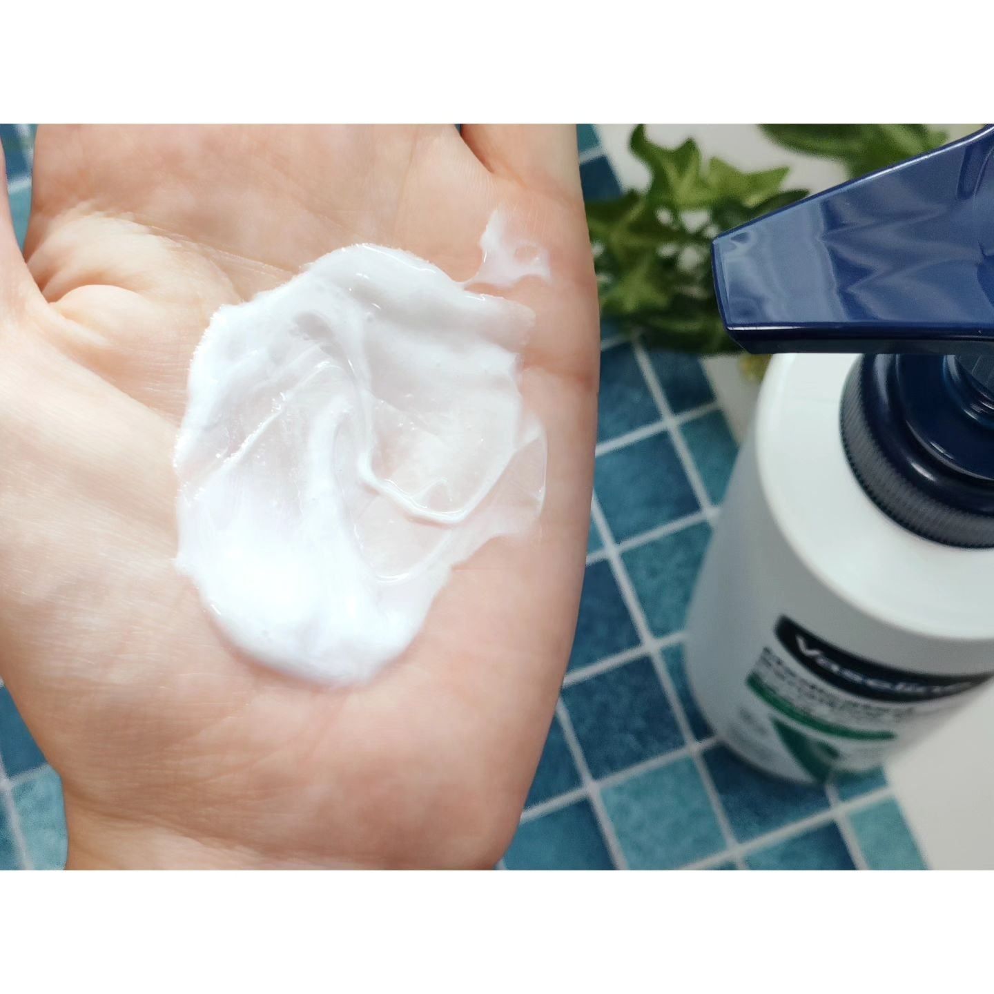 メディケイティッド センシティブケア ボディローション うるおいケア <医薬部外品>/ヴァセリン/ボディローションを使ったクチコミ（3枚目）