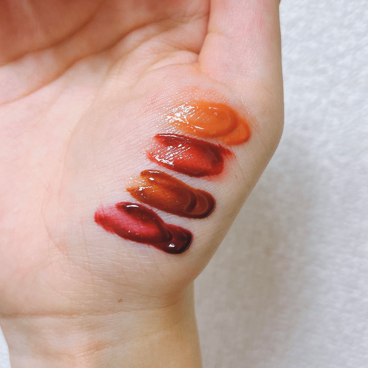 グラスティングウォーターティント 韓服エディション/rom&nd/リップティントを使ったクチコミ(2枚目)