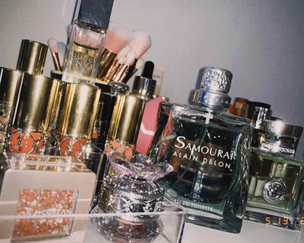 ルージュ ヴォリュプテ シャイン/YVES SAINT LAURENT BEAUTE/口紅を使ったクチコミ(1枚目)