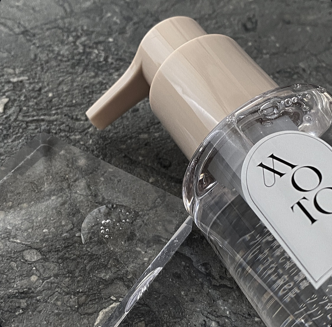 MOTON シルクヘアオイル ヌードカルム/MOTON/ヘアオイルを使ったクチコミ（3枚目）