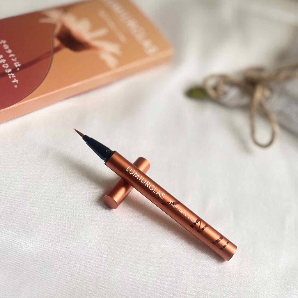 スキルレスライナー/LUMIURGLAS/リキッドアイライナーを使ったクチコミ(2枚目)