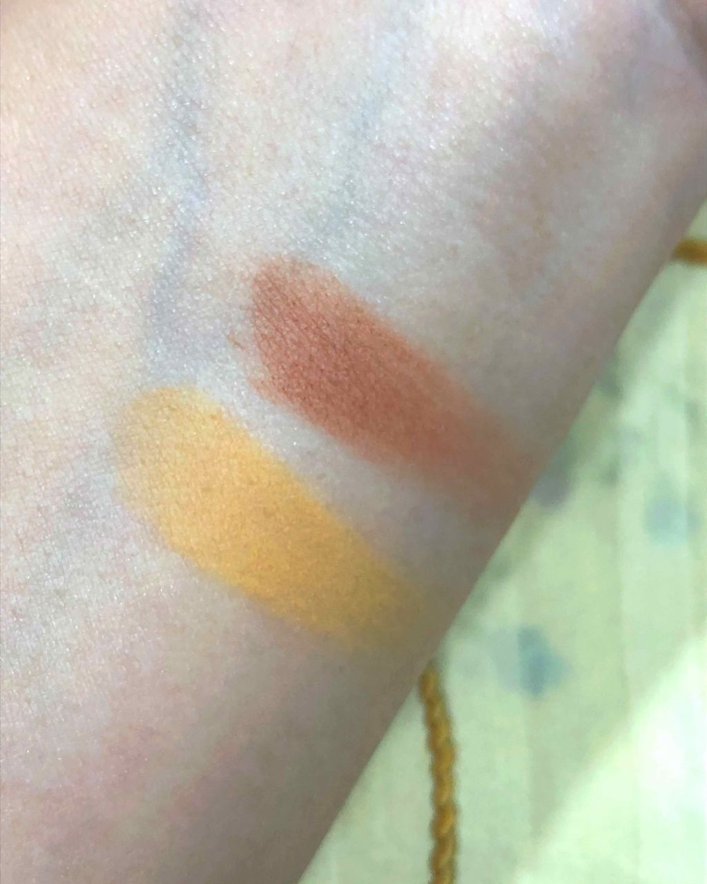 プリズム パウダーアイカラー/リンメル ロンドン/単色アイシャドウを使ったクチコミ(2枚目)