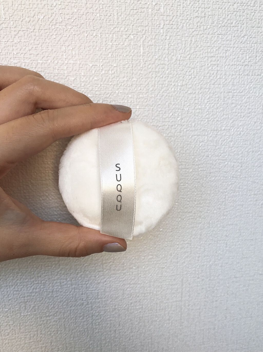 オイル リッチ グロウ ルース パウダー/SUQQU/ルースパウダーを使ったクチコミ（2枚目）