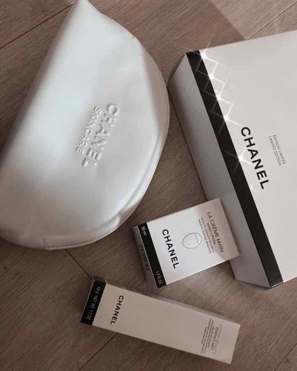 イドゥラ ビューティ エッセンス ミスト/CHANEL/美容液を使ったクチコミ(1枚目)