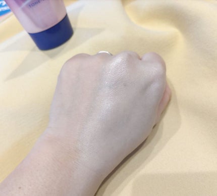 ニベアUV ディープ プロテクト&ケア トーンアップ エッセンス/ニベア/日焼け止めローションを使ったクチコミ(7枚目)