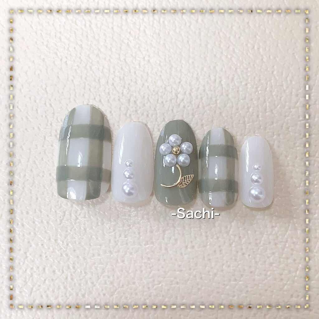 カラフルネイルズ/キャンメイク/マニキュアを使ったクチコミ(3枚目)