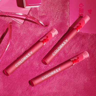 B758 おしとやかなうさぎ