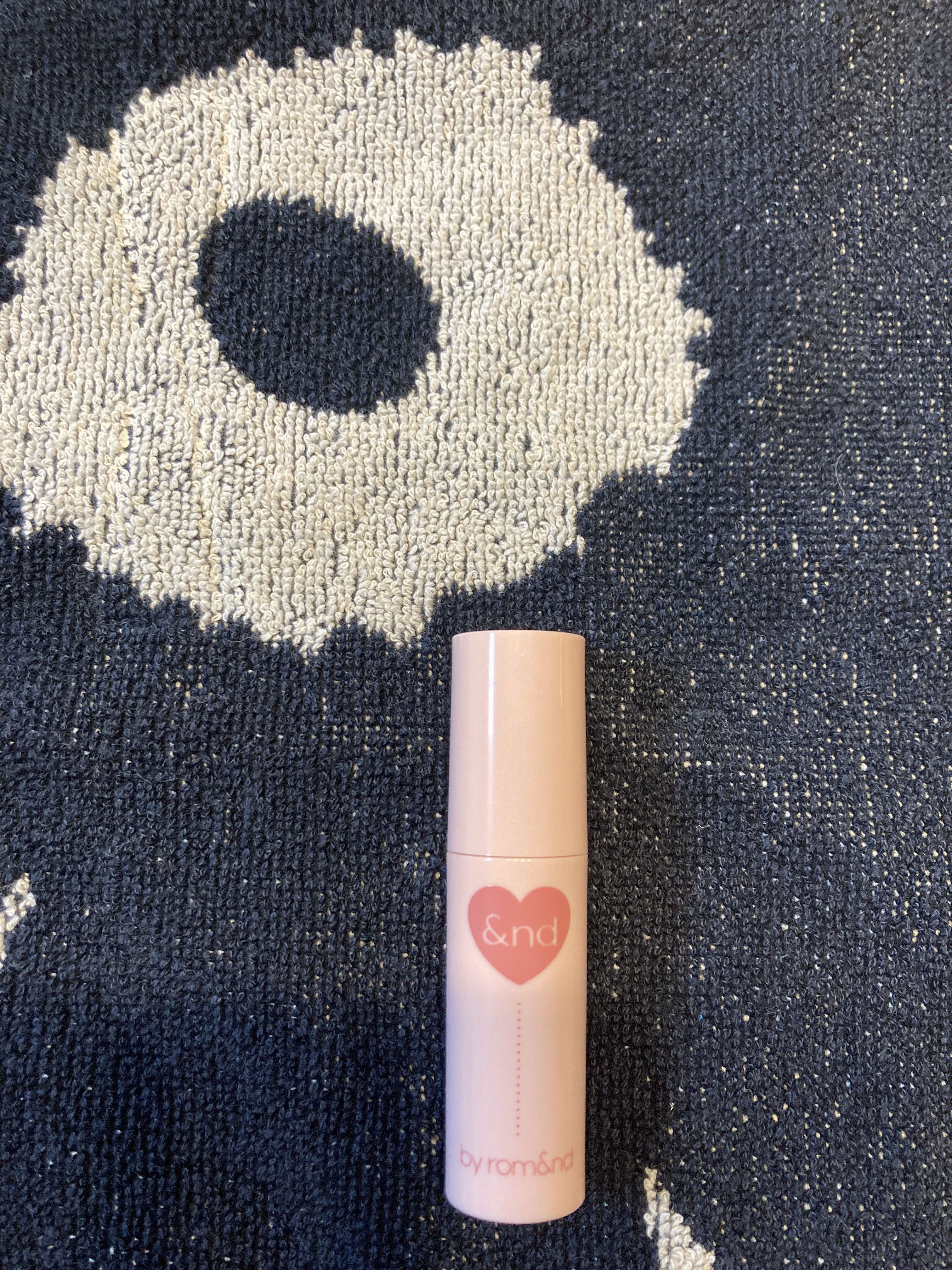 グラッシーボムティント VD02 Choco bomb/&nd by rom&nd/リップティントを使ったクチコミ（1枚目）