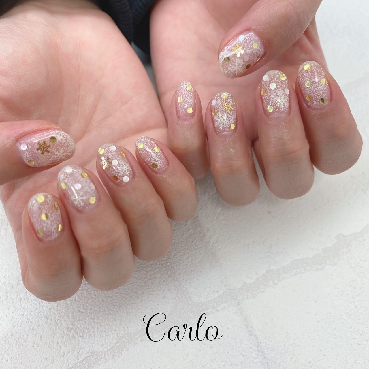 YUKA on LIPS 「.Xmasnail🎄..#nail#nailist#ネイル#ネ..」(1枚目)