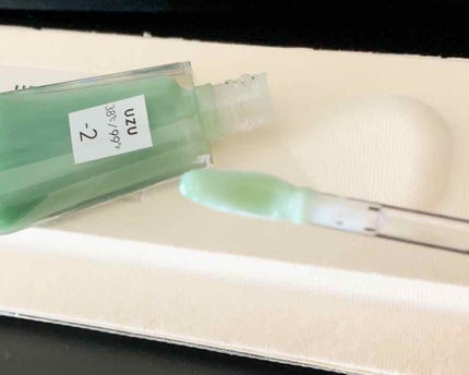38°C / 99°F リップトリートメント (リップ美容液) -2 SHEER-GREEN/UZU BY FLOWFUSHI/リップケアを使ったクチコミ(2枚目)
