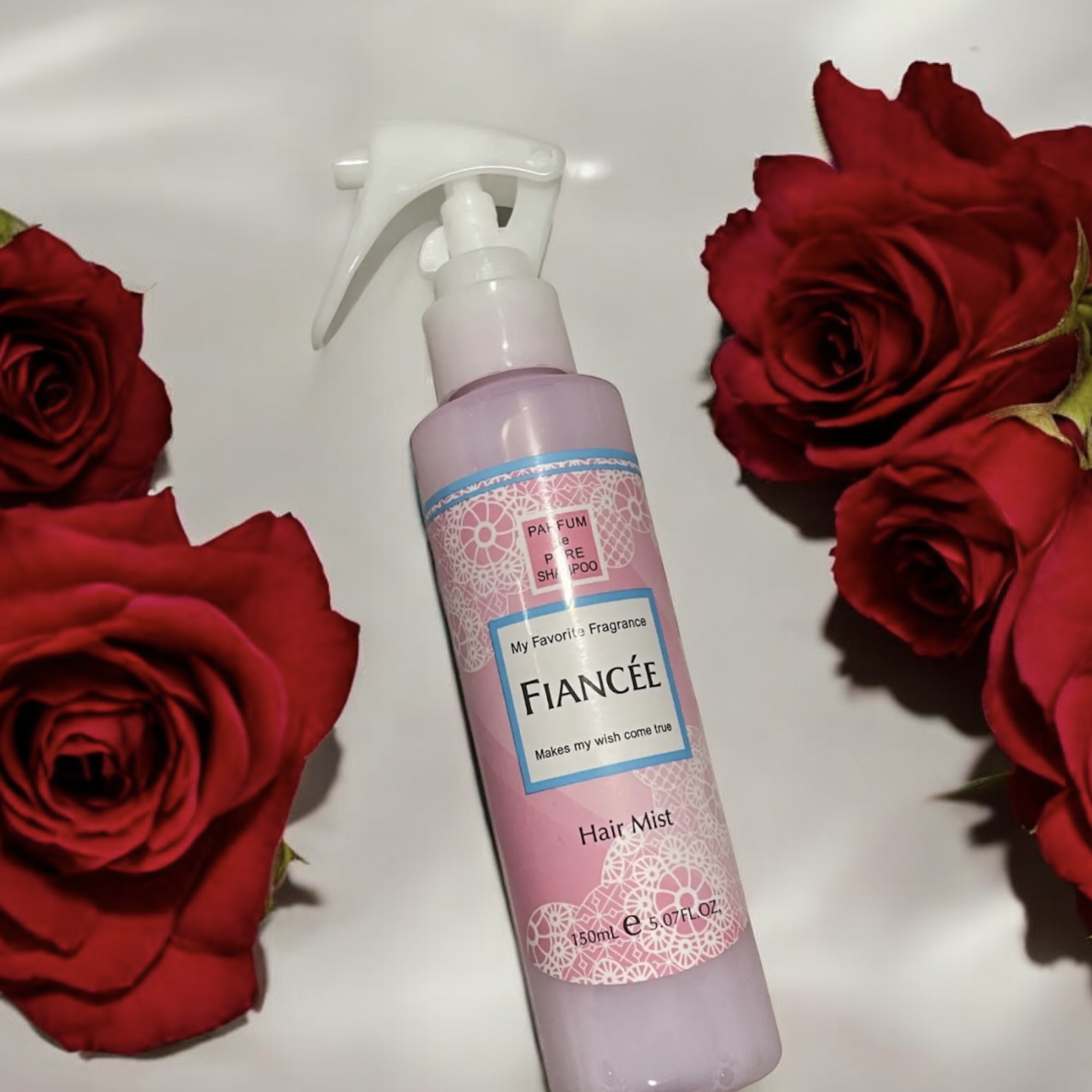 フレグランスヘアミスト ピュアシャンプーの香り/フィアンセ/ヘアミストを使ったクチコミ（2枚目）