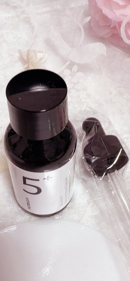 5番 白玉グルタチオンC美容液/numbuzin/美容液を使ったクチコミ(5枚目)