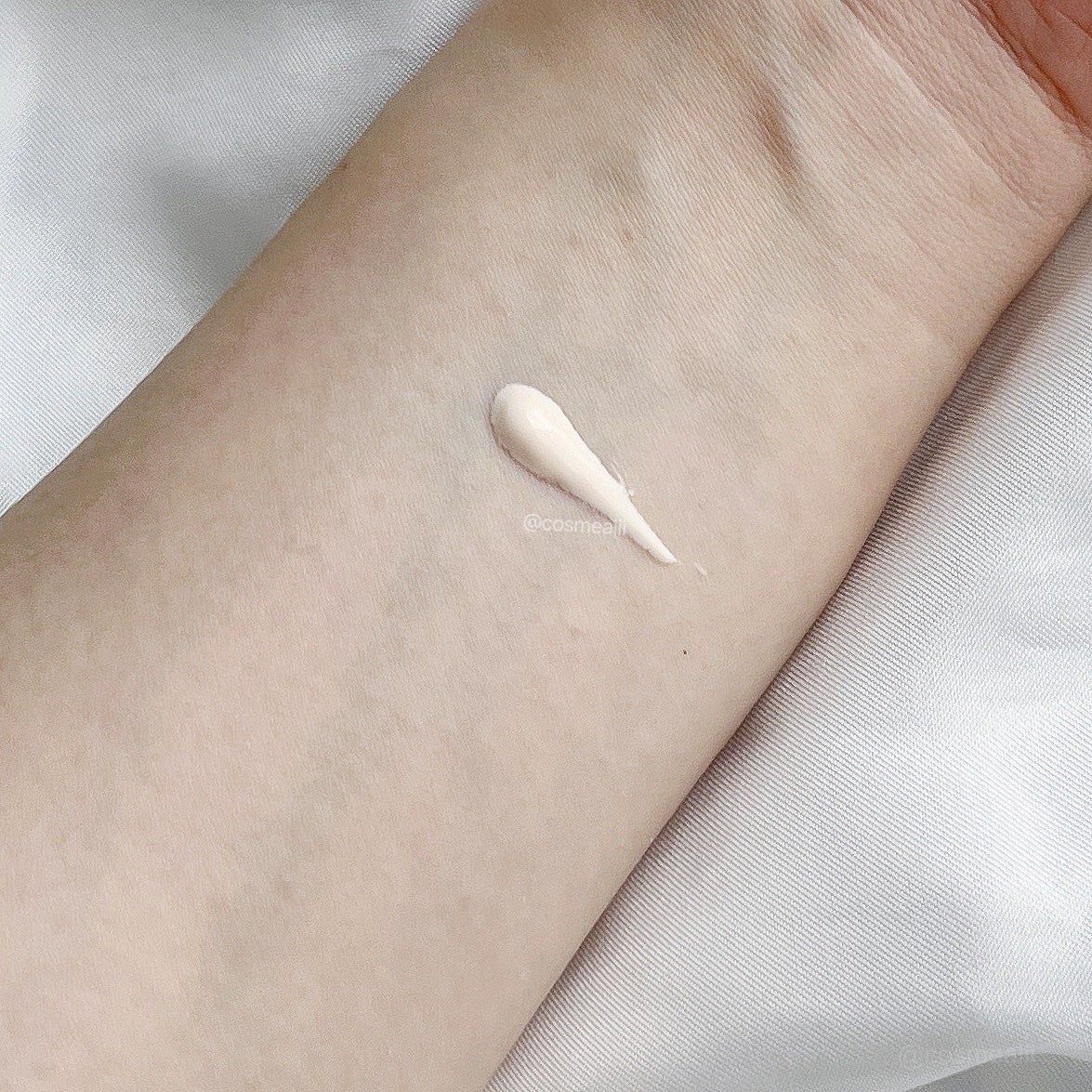 愛されベース/b idol/化粧下地を使ったクチコミ(5枚目)