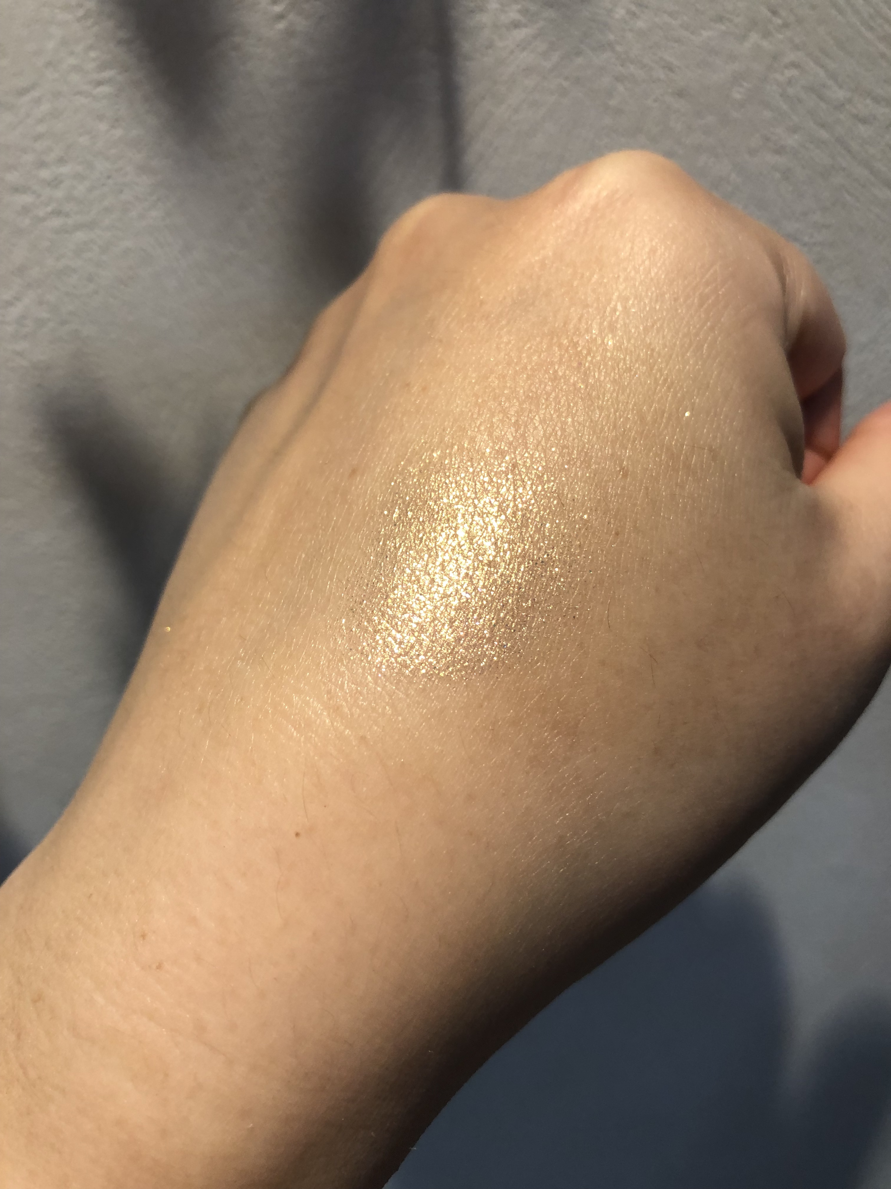 ミニライクアシャドウ/BLESSED MOON/単色アイシャドウを使ったクチコミ（3枚目）