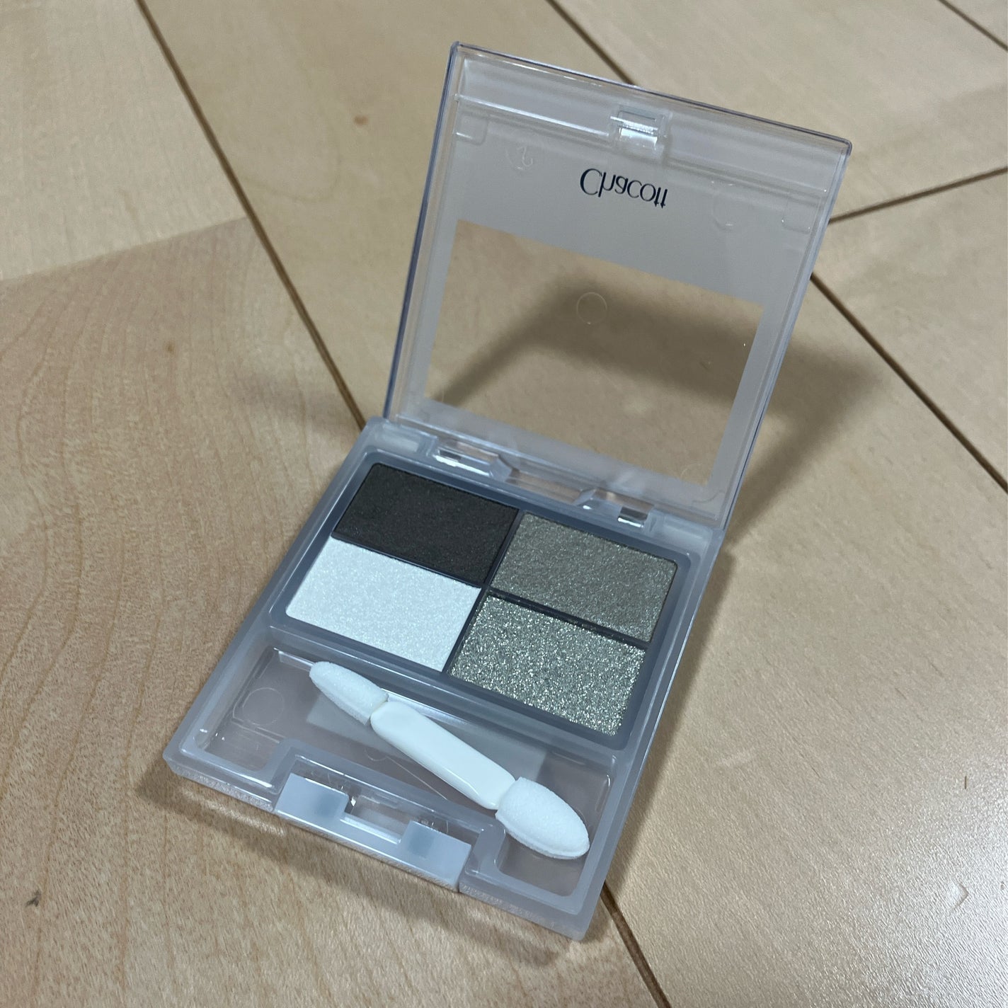 フェイスカラーパレット/チャコット・コスメティクス/アイシャドウパレットを使ったクチコミ(2枚目)