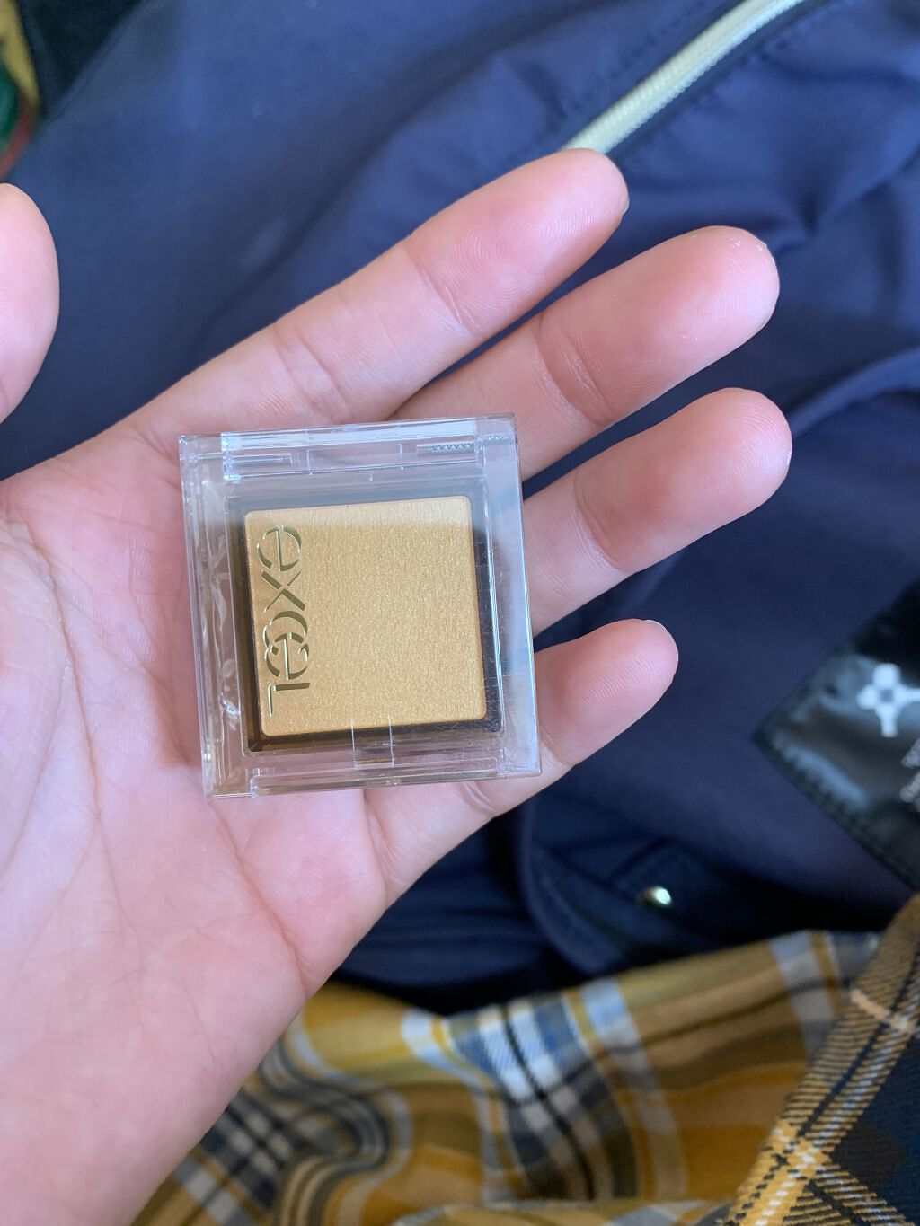 リップス様からポイント交換で頂いた
excelアイプランナーR06ターメリックです
こちらの色味が私のお好みで使うのが楽しみです
また使いましたら使った感想や色味などを投稿します
よろしくお願いします