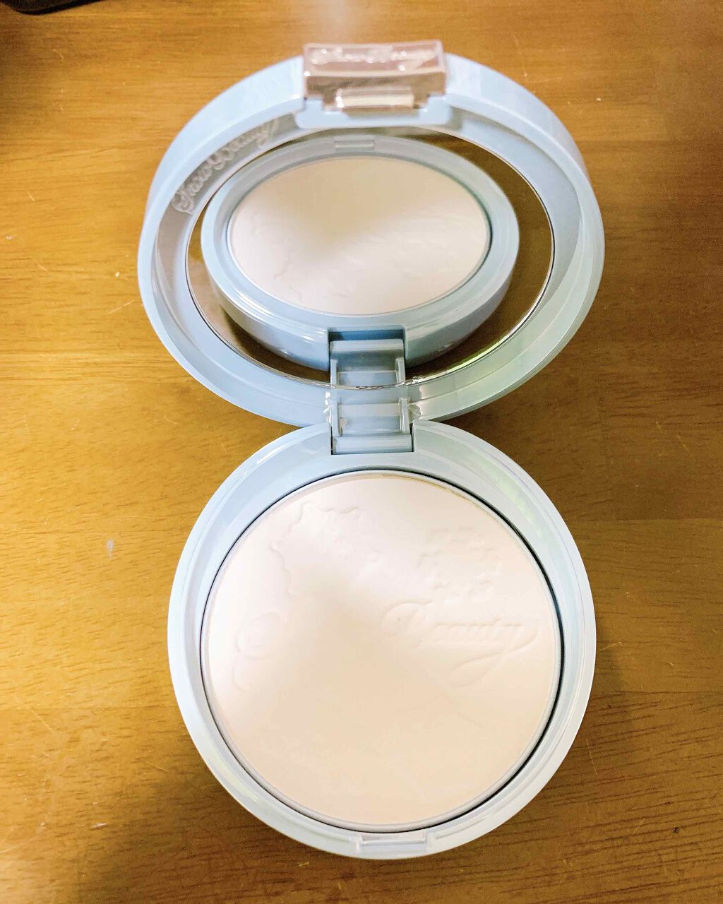 スノービューティー ホワイトニング ﻿ フェースパウダー 2019﻿/スノービューティー/プレストパウダーを使ったクチコミ（3枚目）