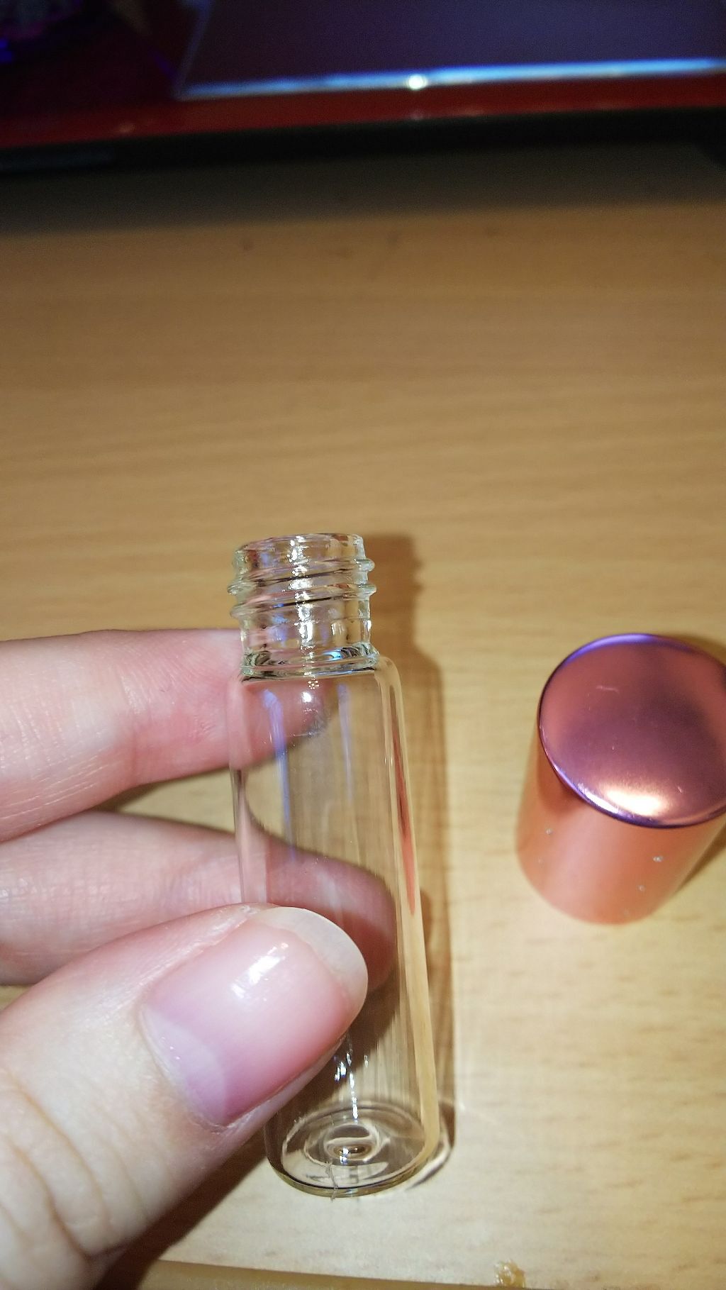 水玉ストーン香水スプレー容器/DAISO/その他を使ったクチコミ(2枚目)