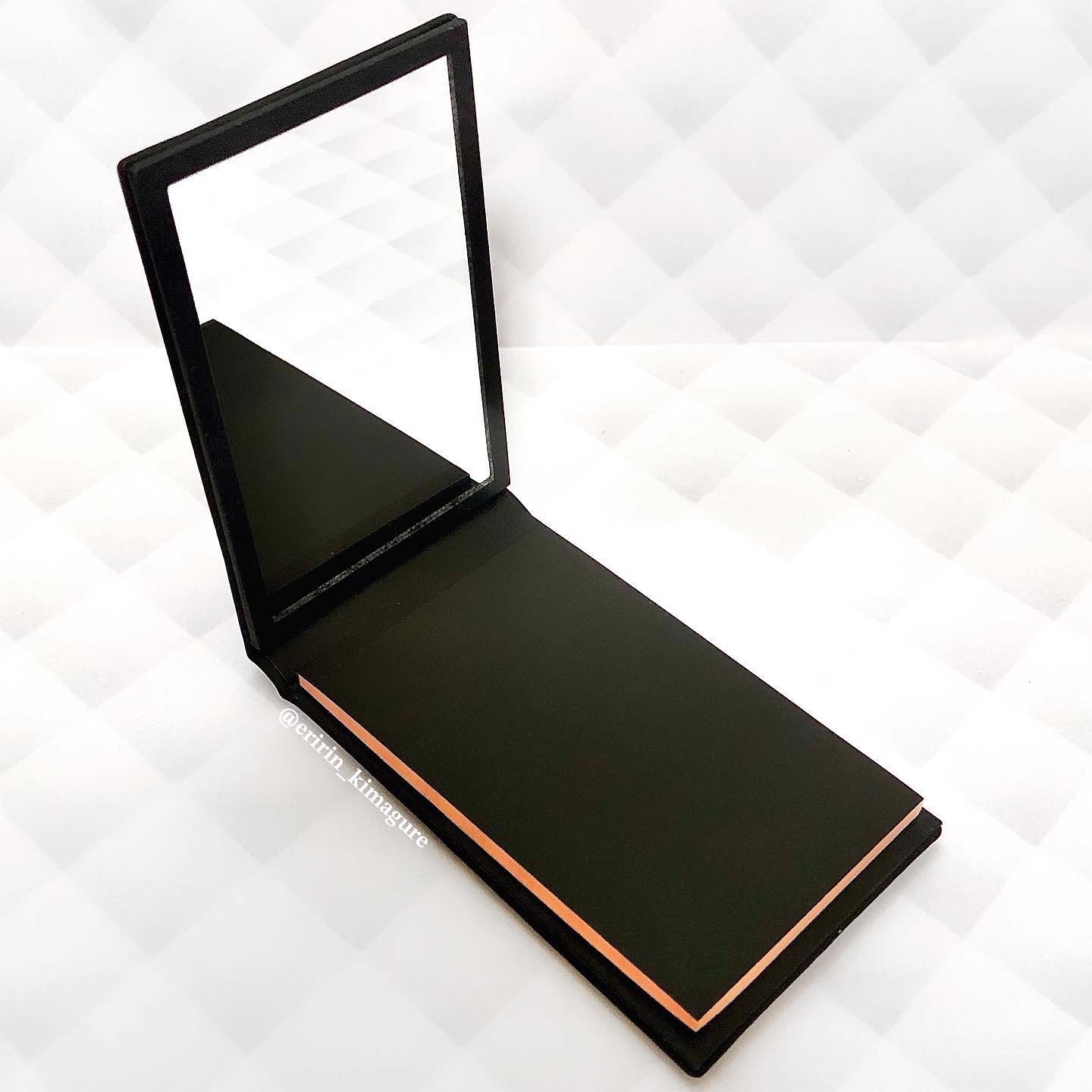 オイル コントロール ティッシュ/CHANEL/あぶらとり紙を使ったクチコミ（2枚目）