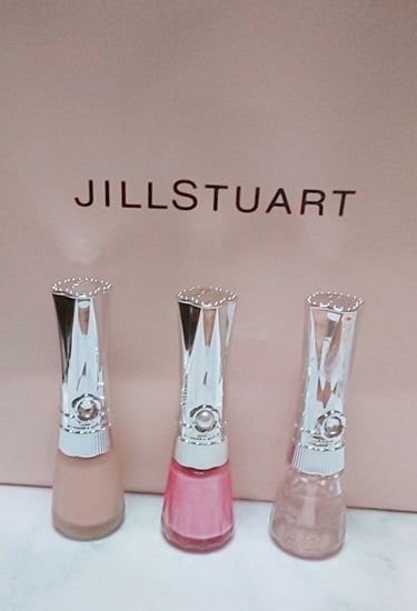 ネイルラッカー ダズリングビジュー/JILL STUART/マニキュアを使ったクチコミ（1枚目）