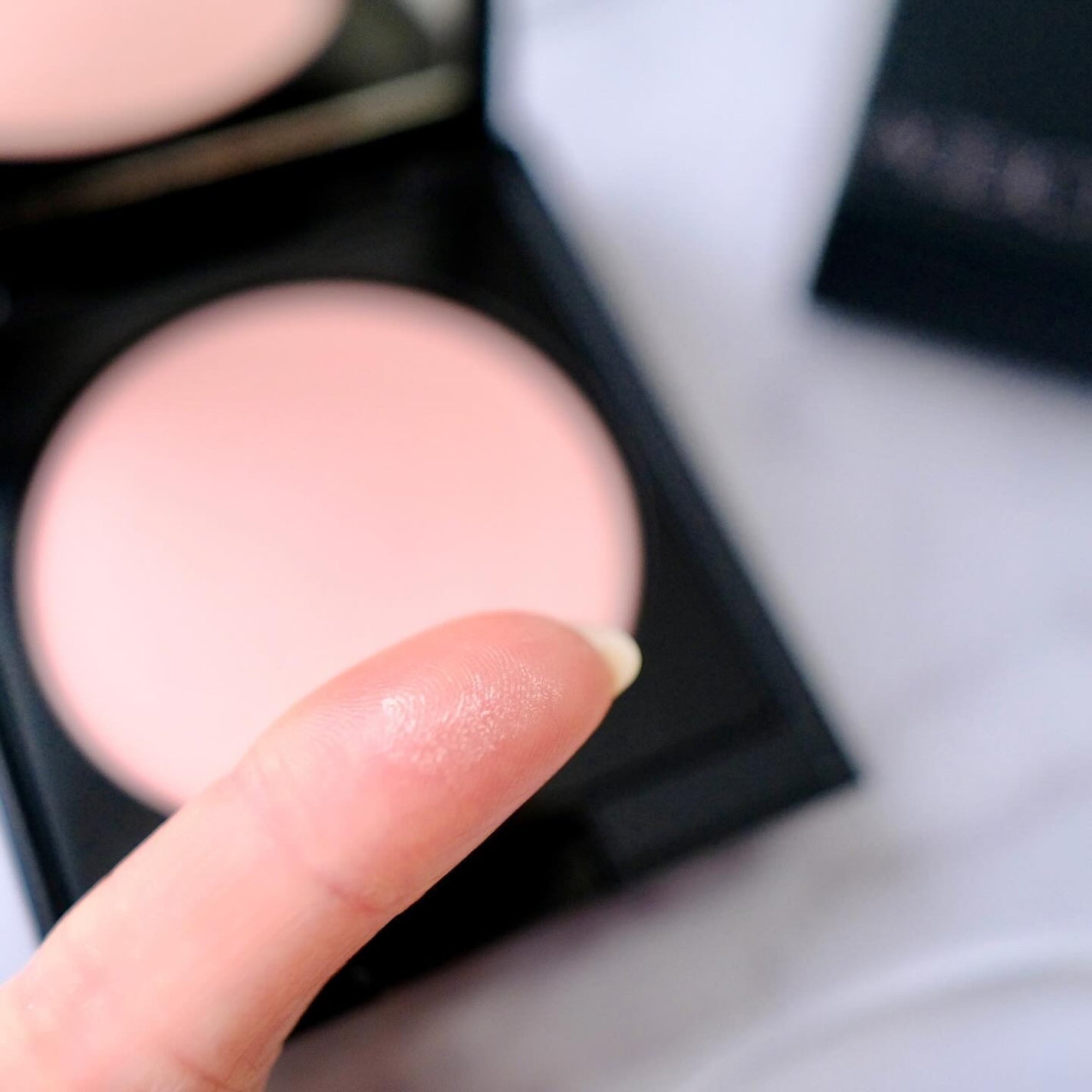 アディクション スキンリフレクト セッティングパウダー/ADDICTION/プレストパウダーを使ったクチコミ(3枚目)