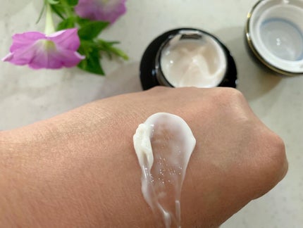 プレミアムパーフェクトクリーム/ライスフォース/フェイスクリームを使ったクチコミ(3枚目)