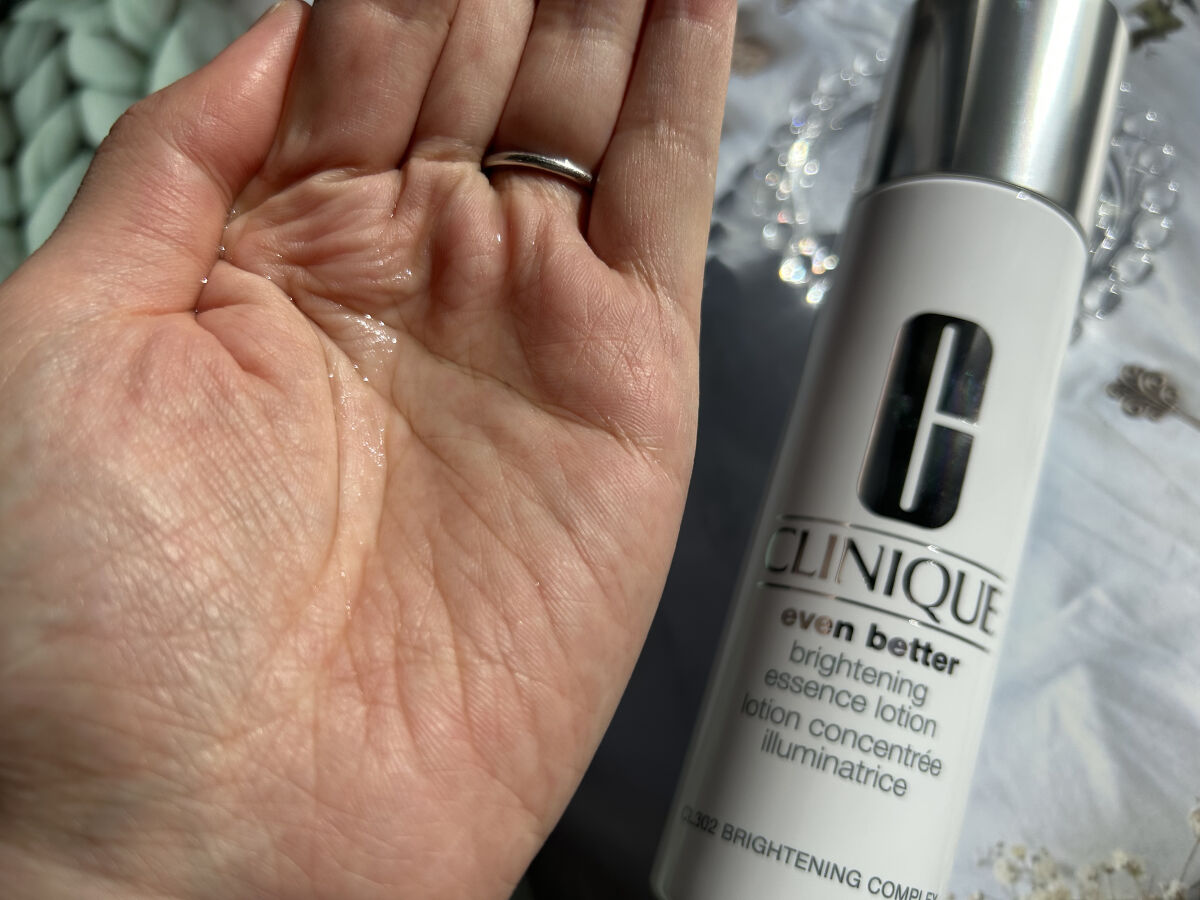 イーブン ベター ブライト エッセンス ローション/CLINIQUE/化粧水を使ったクチコミ（3枚目）