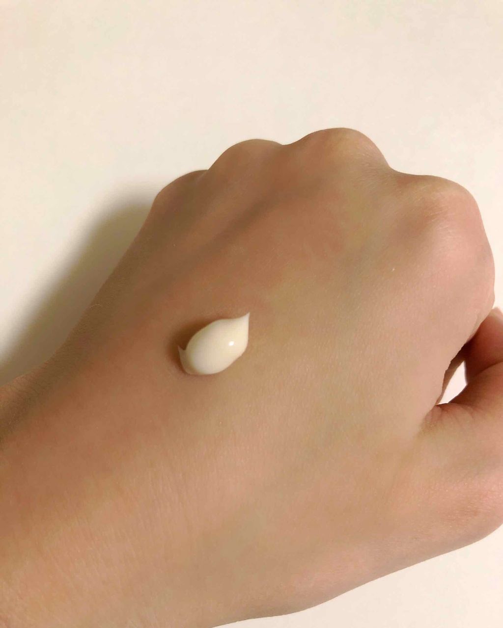 ハニーエッセンス ハンドクリーム 1.5/hacica/ハンドクリームを使ったクチコミ（2枚目）