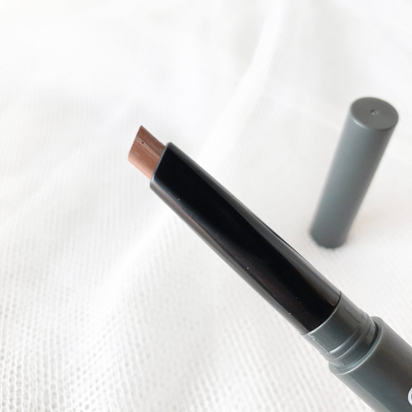 ツートンカラーアイブロウペンシル/GENE TOKYO/アイブロウペンシルを使ったクチコミ(4枚目)